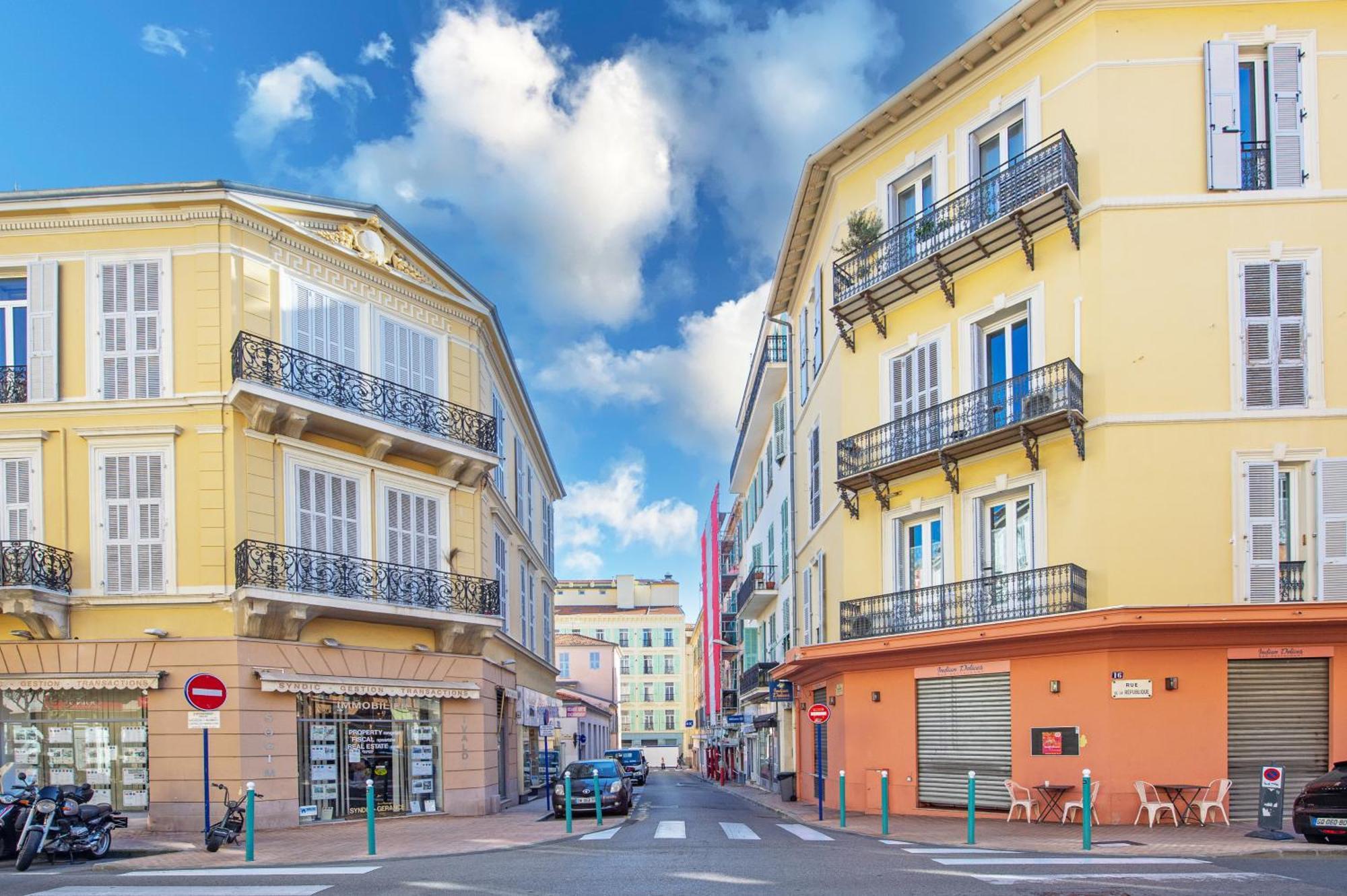 Barel - Cosy 2 Pieces En Plein Coeur De Menton Apartment Bagian luar foto